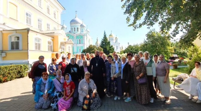 Паломническая поездка прихожан Лидской епархии по святым местам России