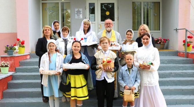 «Чем щедрее отдаёшь ты людям, тем радостней живёшь и для себя!»: в Ошмянах прошел праздник милосердия