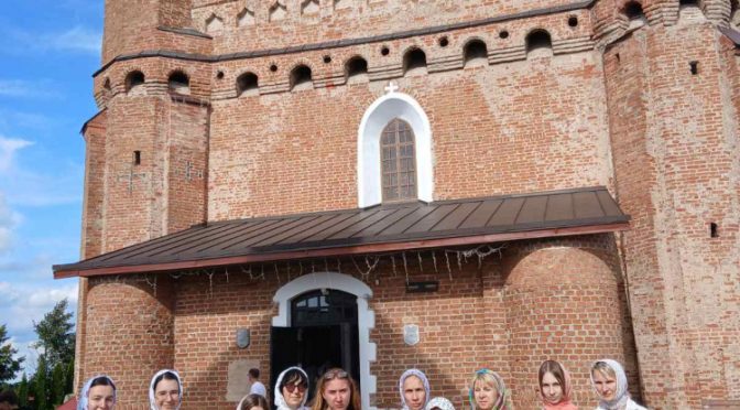 Ошмянские сестры совершили паломничество к двум чудотворным иконам Беларуси