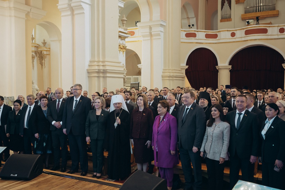 Руководитель социального отдела Лидской епархии выступил делегатом форума «Разговор о важном: счастливая семья — сильное государство»