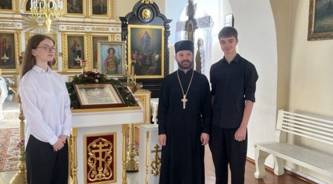 Березовские школьники посетили храм деревни Докудово
